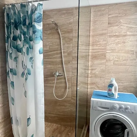 Apartment S&e *